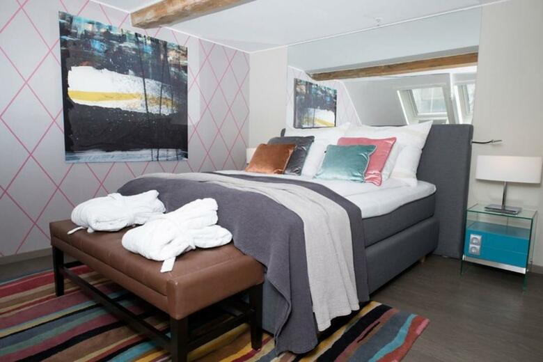 Clarion Hotel Admiral