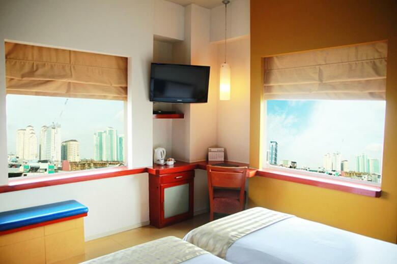 Sparks Hotel