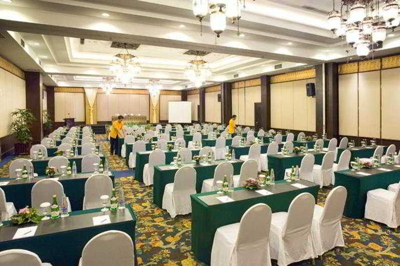 Hotel Phoenix