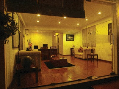Hotel Justa - The Residence Off Mg Road, Bangalore