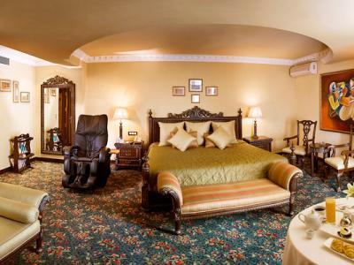 Hotel Suryaa