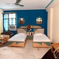 Hotel Suncourt Yatri