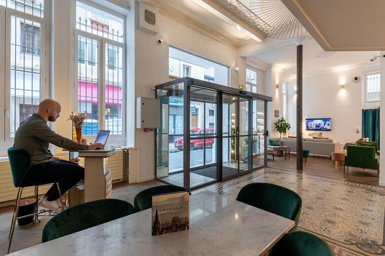 Hotel Royal H�tel Grenoble Centre