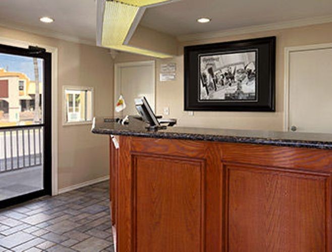 Hotel Super 8 Mcallen/downtown