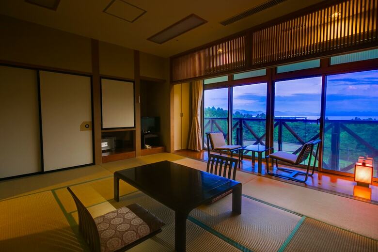 Hotel Inawashiro Shikinosato