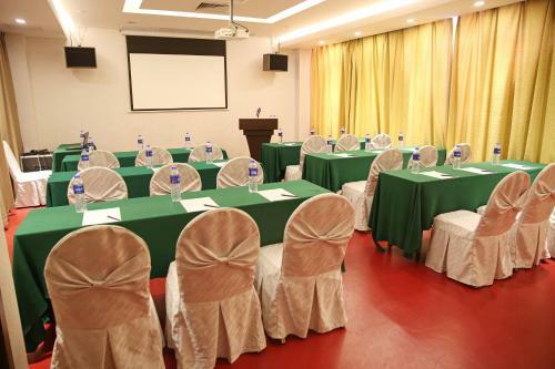 Foshan Nanhaixinhu Hotel