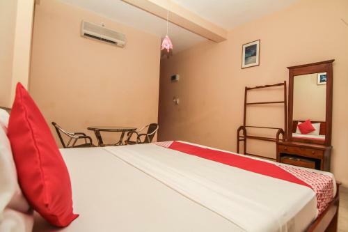 Sea Shine Beach Hotel