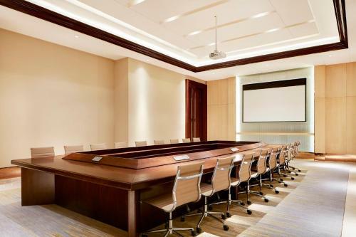 Sheraton Harbin Xiangfang Hotel
