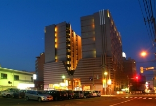 Hotel Phoenician Plaza