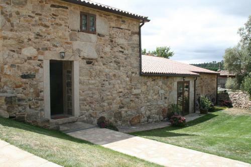 Albergue Tur�stico Trasfontao