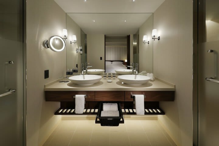 Hotel Yokohama Bay Sheraton  Towers