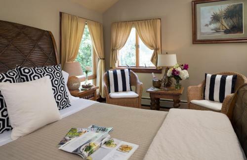 Bed & Breakfast Abbey's Lantern Hill Inn