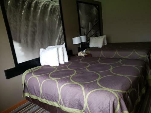 Hotel Super 8 By Wyndham Watseka