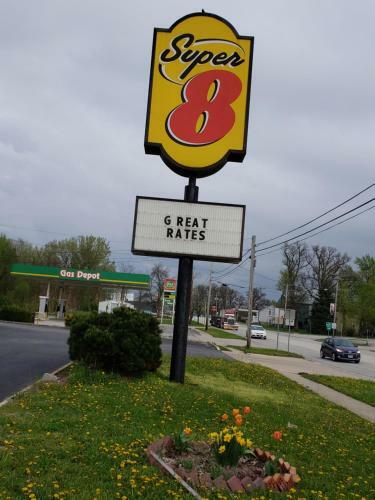 Hotel Super 8 By Wyndham Watseka