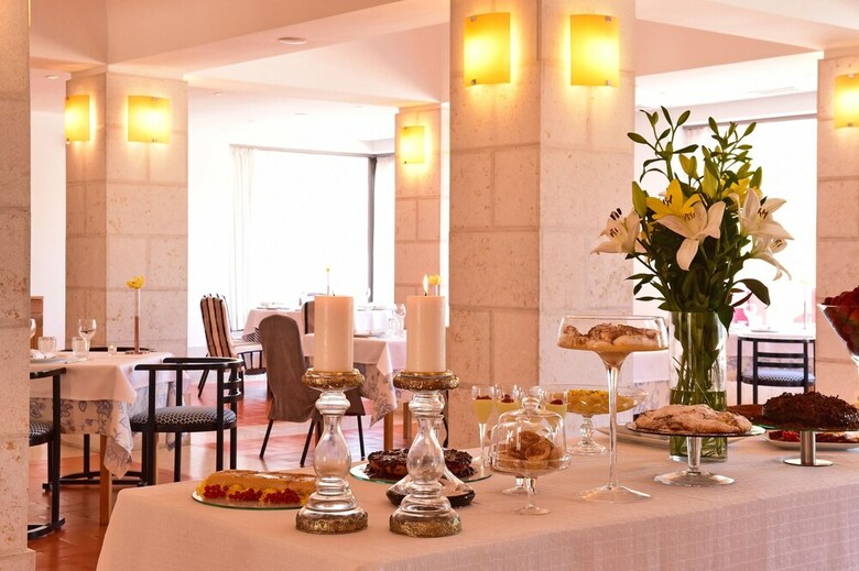 Hotel Pousada Alc�cer Do Sal - D.alfonso II