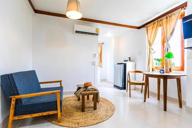 Howard Square Boutique Hotel