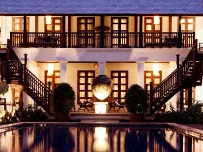 Hotel Manathai Village
