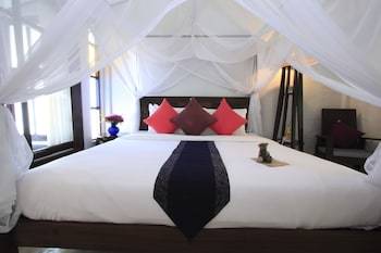 Hotel Manathai Village