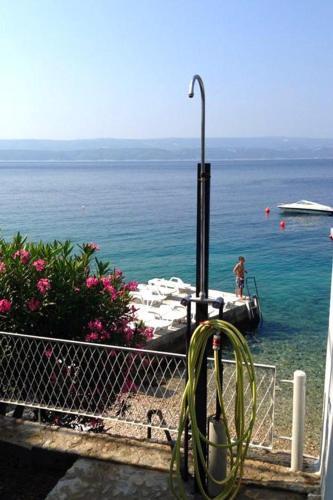 Apartments By The Sea Zavode (omis) - 1048