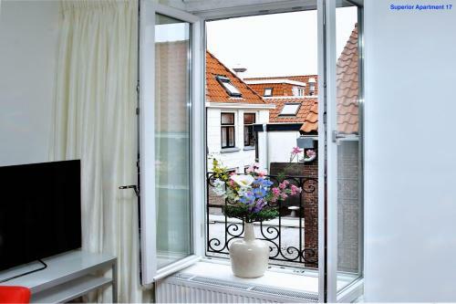 Luxury Apartments Delft V History Written
