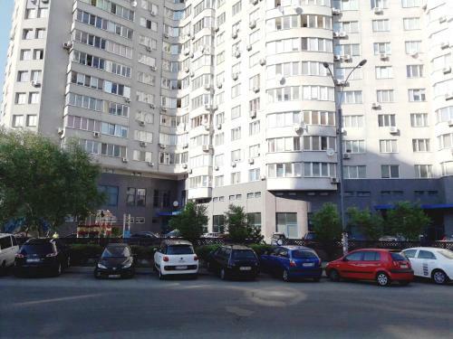 Near Airport Apartments