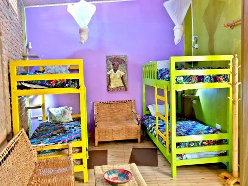 Hostal Yambi Guesthouse