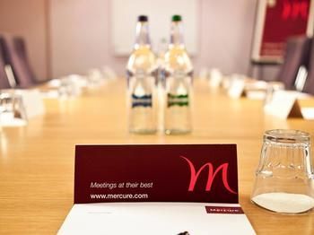 Hotel Mercure Chester Abbots Well