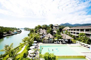 Hotel Aana Resort And Spa