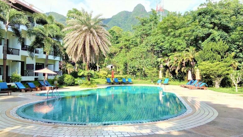 Hotel Chang Buri Resort And Spa