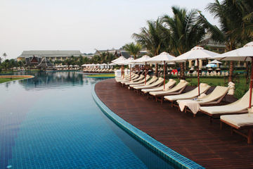 Hotel Sofitel Phokeethrasup Pool And Seaside