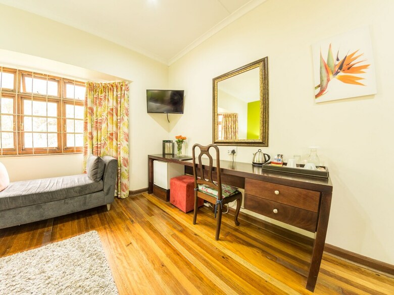 Hostal Mackaya Bella Guest House