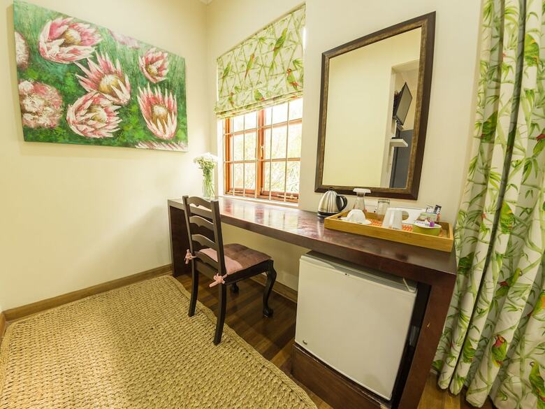 Hostal Mackaya Bella Guest House