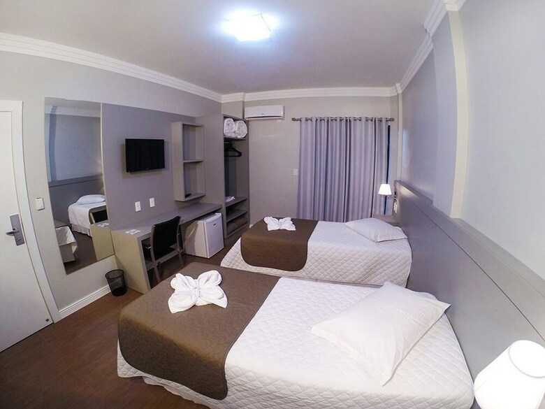 Seville Park Hotel