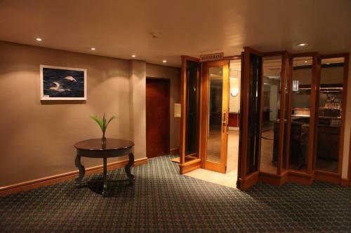 Wilderness Beach Hotel