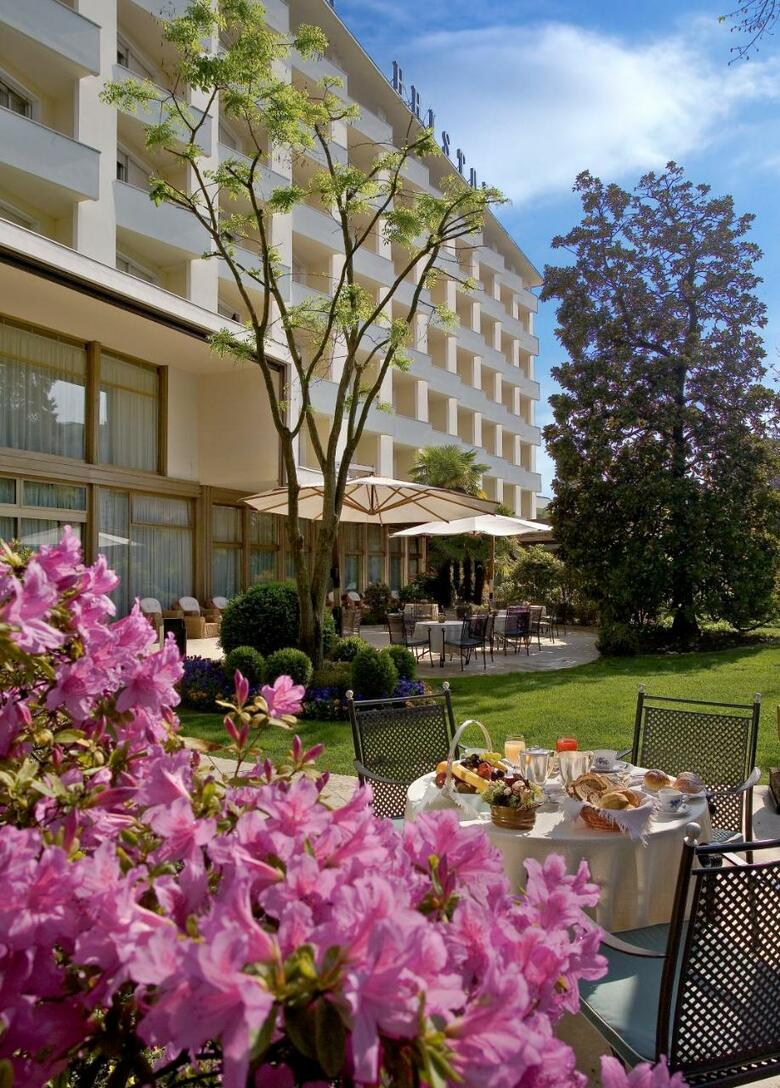 Hotel Bristol Buja