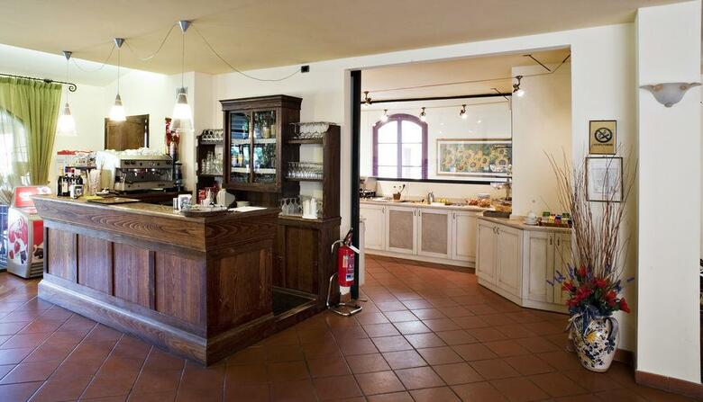 Hotel Casolare Le Terre Rosse