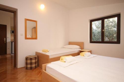 Apartments By The Sea Duce (omis) - 2821