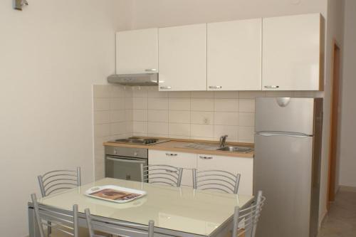 Apartments By The Sea Duce (omis) - 2821