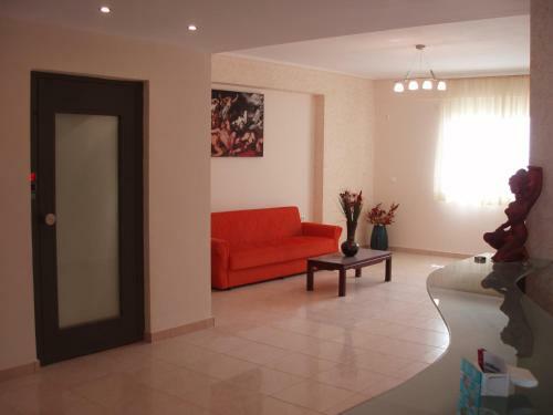 Niovi Luxury Apartments