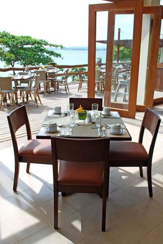 Hotel Almont Beach Resort