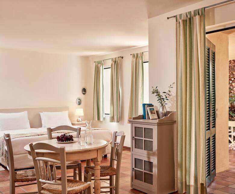 Hotel Candia Park Village