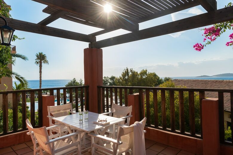 Hotel Candia Park Village
