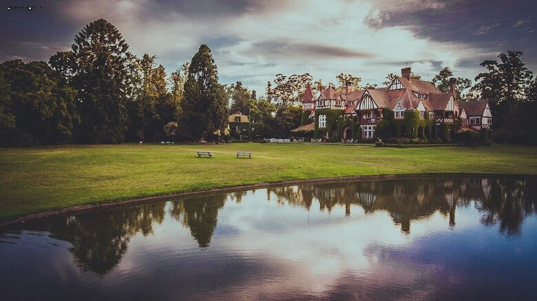 Hotel Estancia Villa Maria