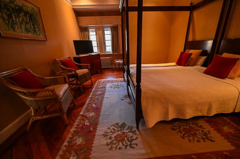 Hotel Estancia Villa Maria