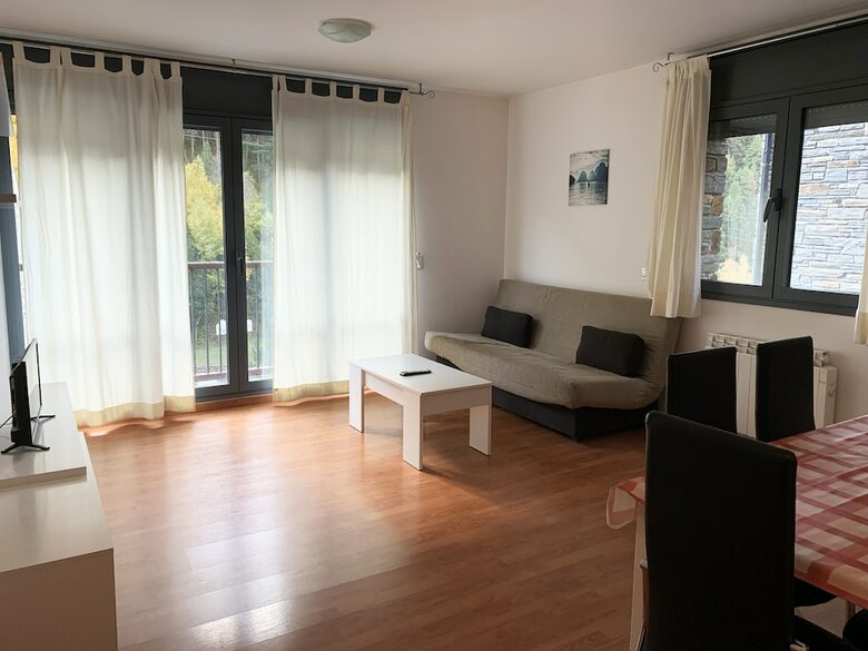 Apartamentos Canillo 3000