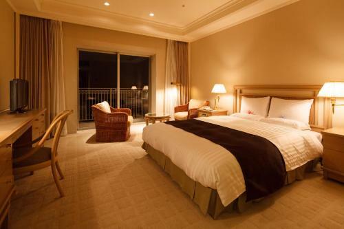 Okura Akademia Park Hotel