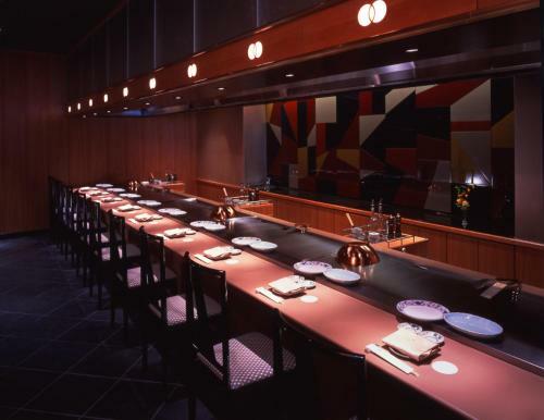 Okura Akademia Park Hotel