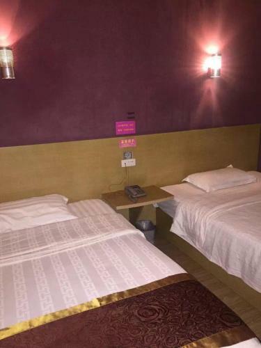 Posada Enshi Fast 8 Business Inn