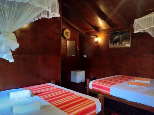 Hostal Sigiri Charuka Resort