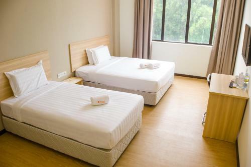 Orange Hotel, Sungai Buloh